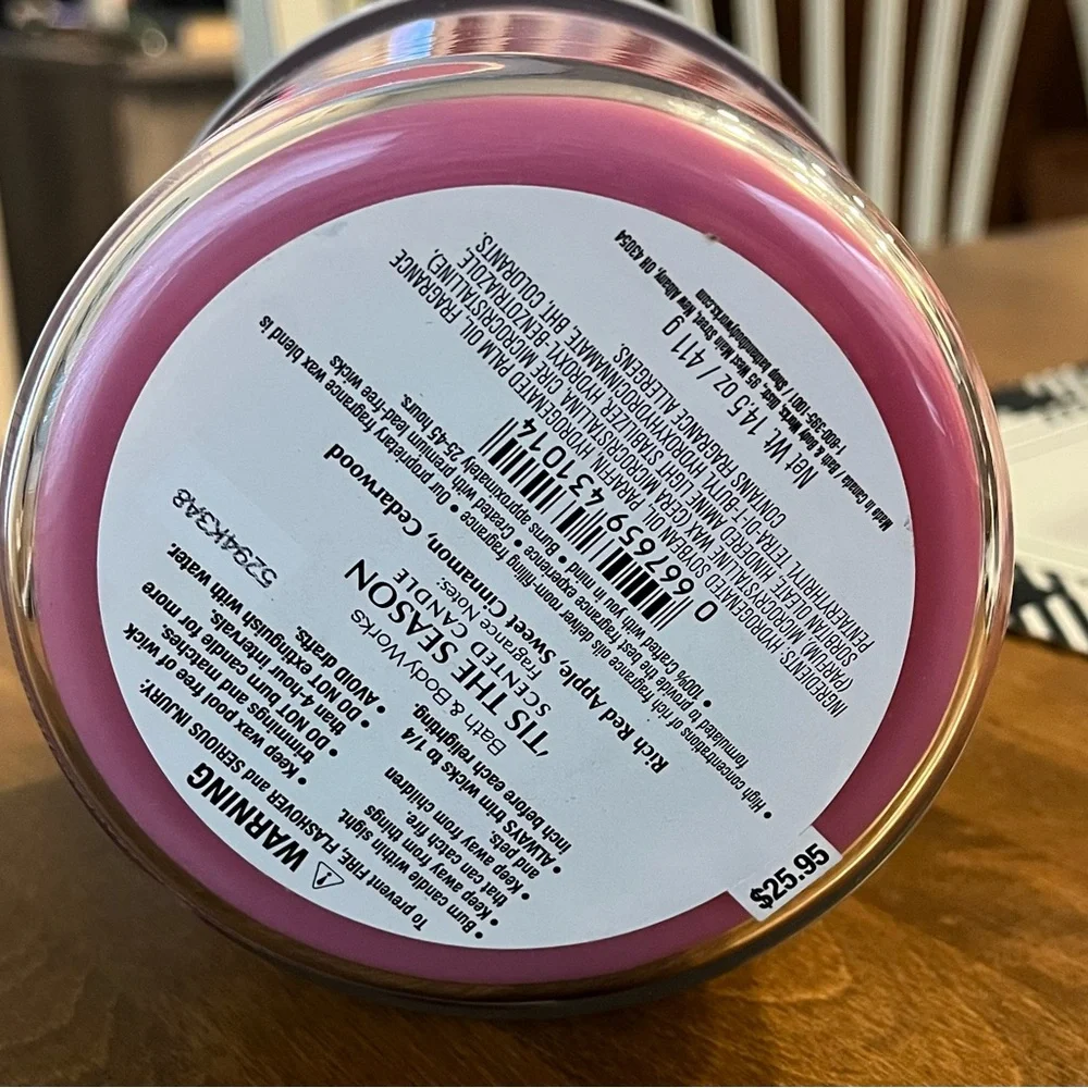 Bath & Body Works 'Tis The Season Candle Limited Edition 3 Wick New